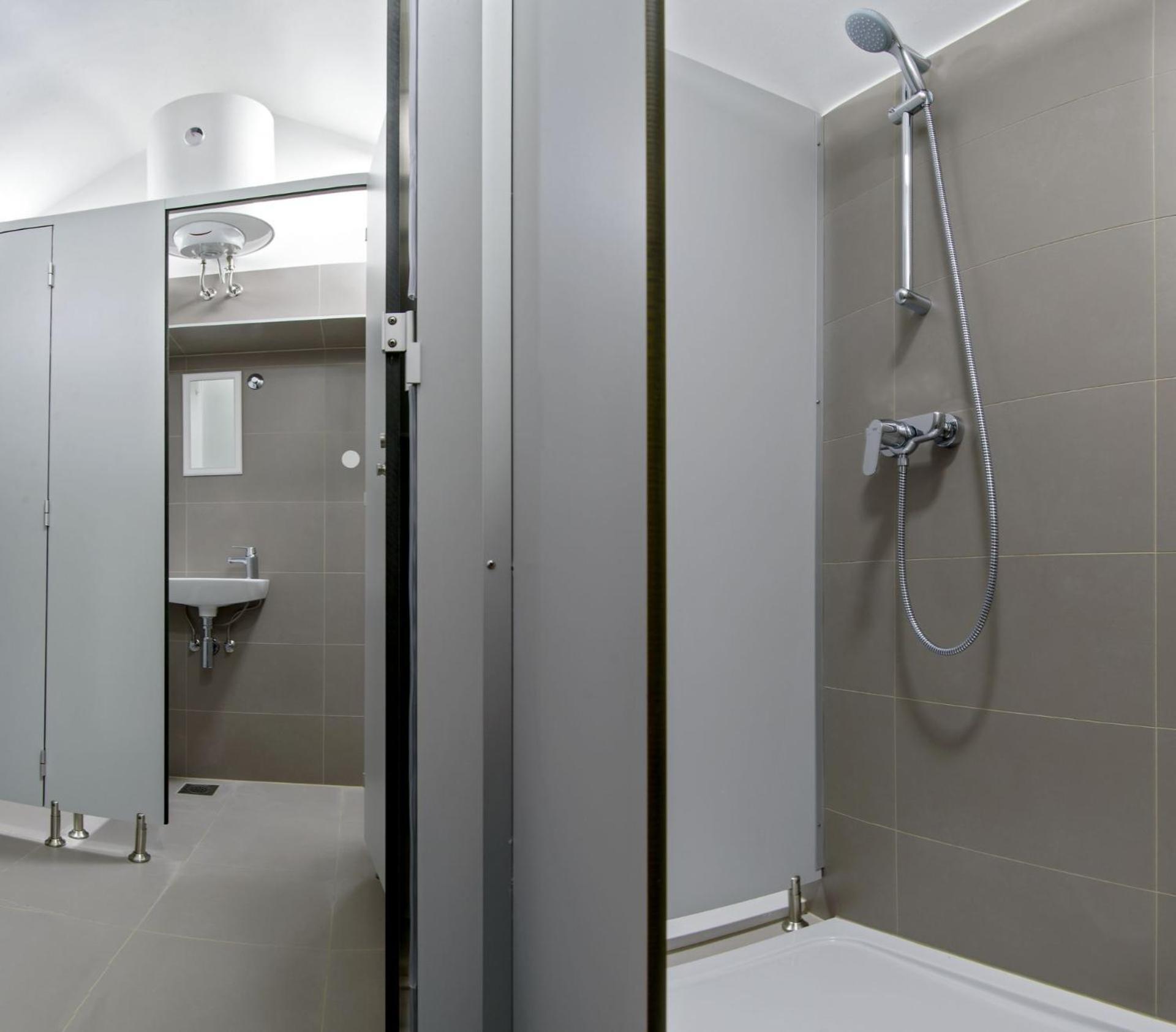 Apartments Bisernica-With Pool Ražanj Exteriér fotografie