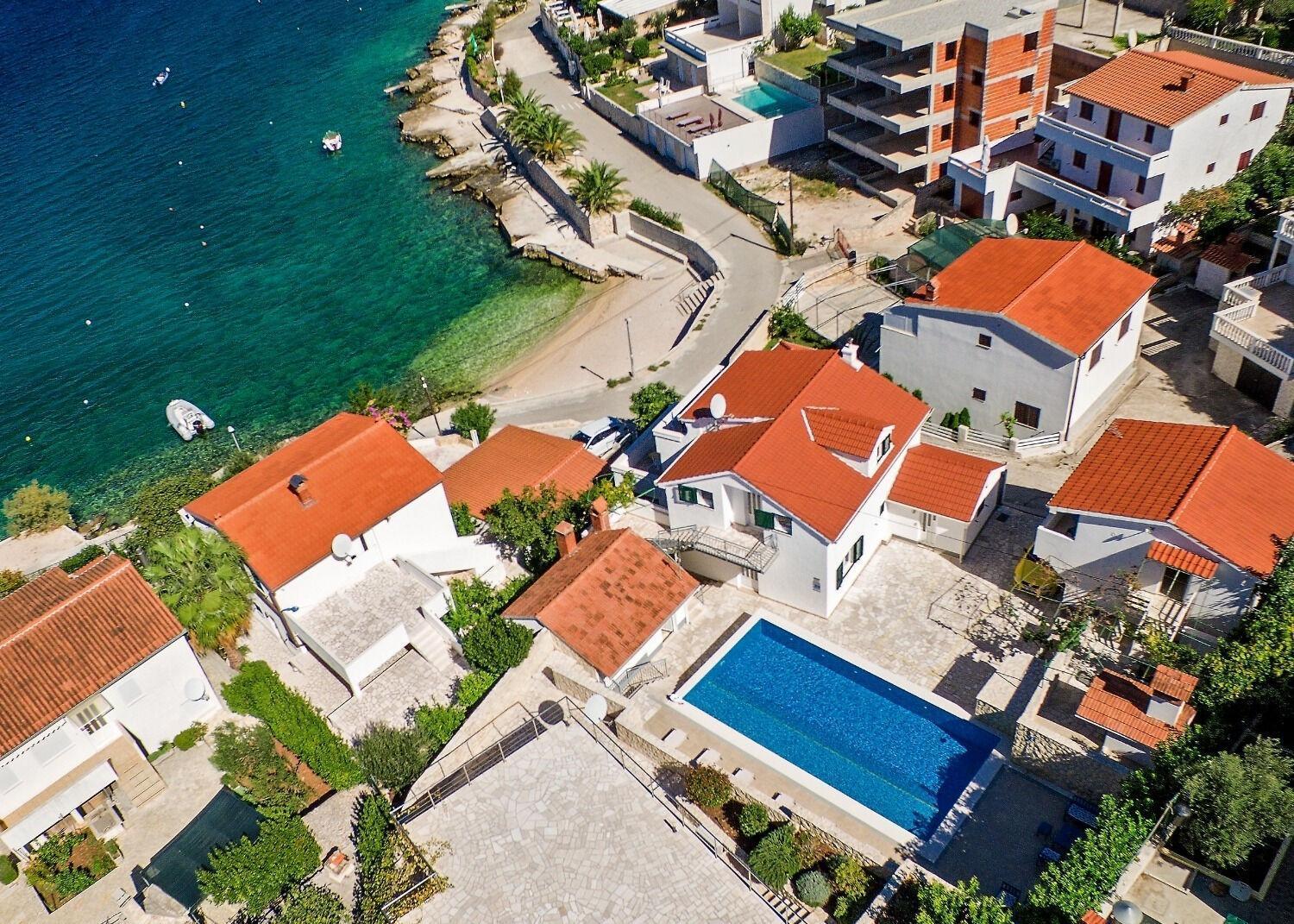 Apartments Bisernica-With Pool Ražanj Exteriér fotografie